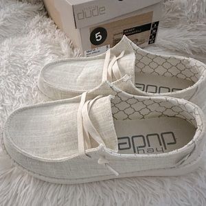 Hey Dude Wendy Sparkling size 5 NWT